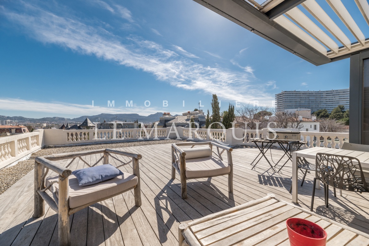 Très belle terrasse de 160 m2