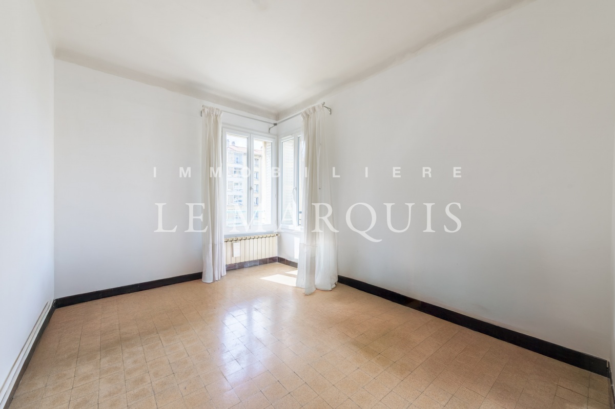 Les deux chambres sont exposés à l'Ouest