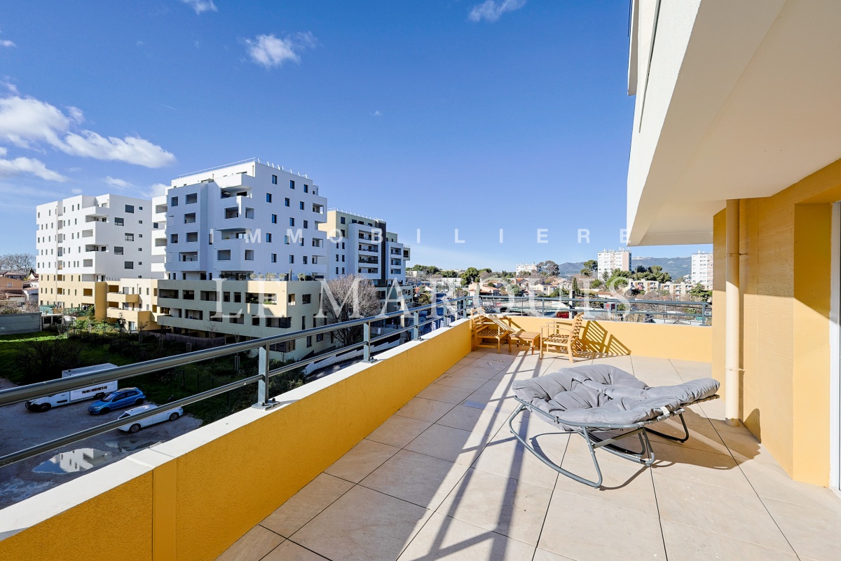 Grande terrasse de 48 m2