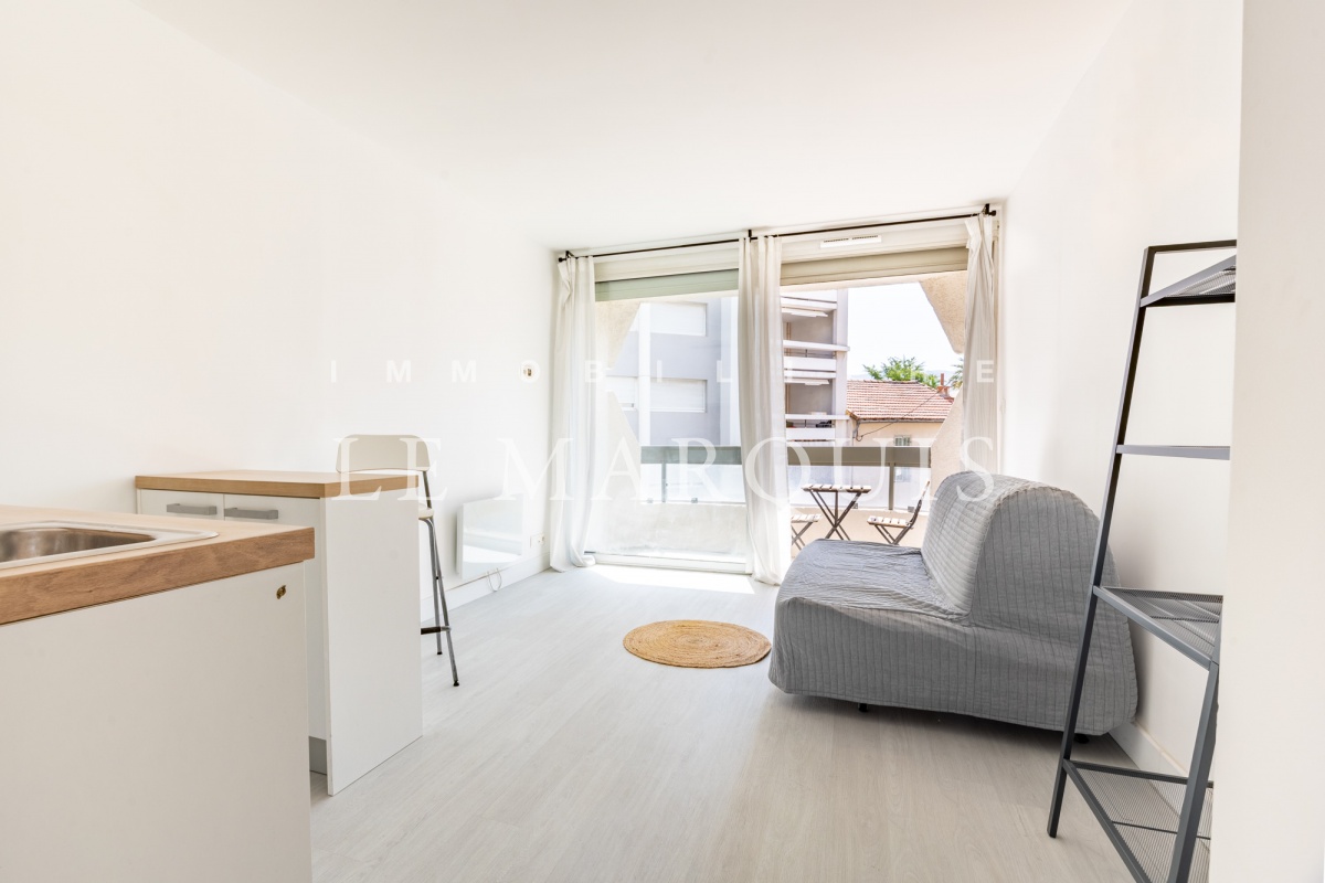 Agréable studio idéalement situé à proximité immédiate de La Timone