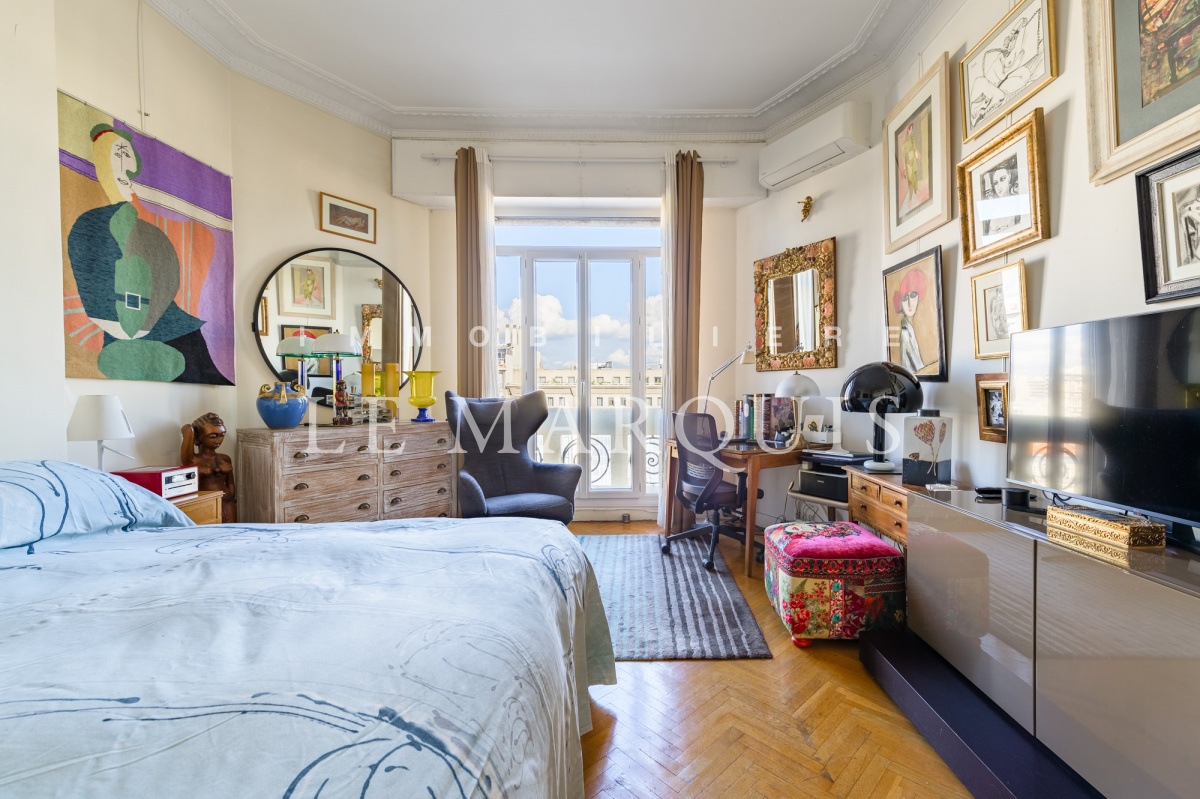 Beau parquet dans les chambres