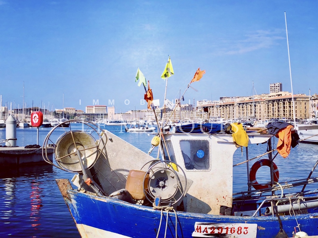 A promixité immédiate du Vieux-Port pour vivre agréablement Marseille