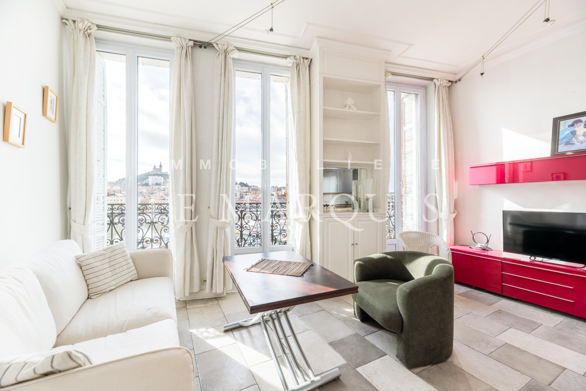 Agréable séjour avec vue exceptionnelle sur le Vieux-Port