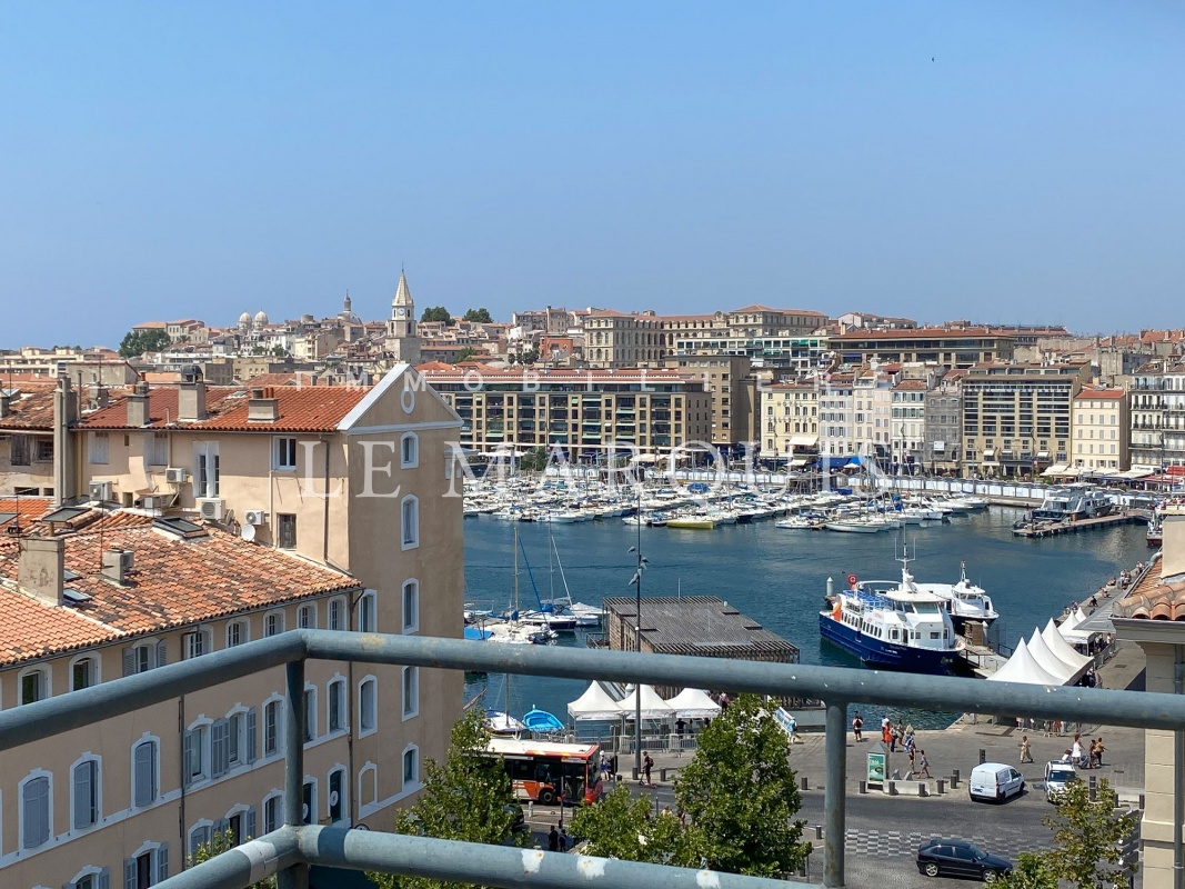 Magnfique vue sur le Vieux-Port de Marseille