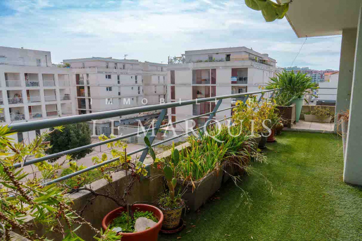 Belle terrasse de 80 m2