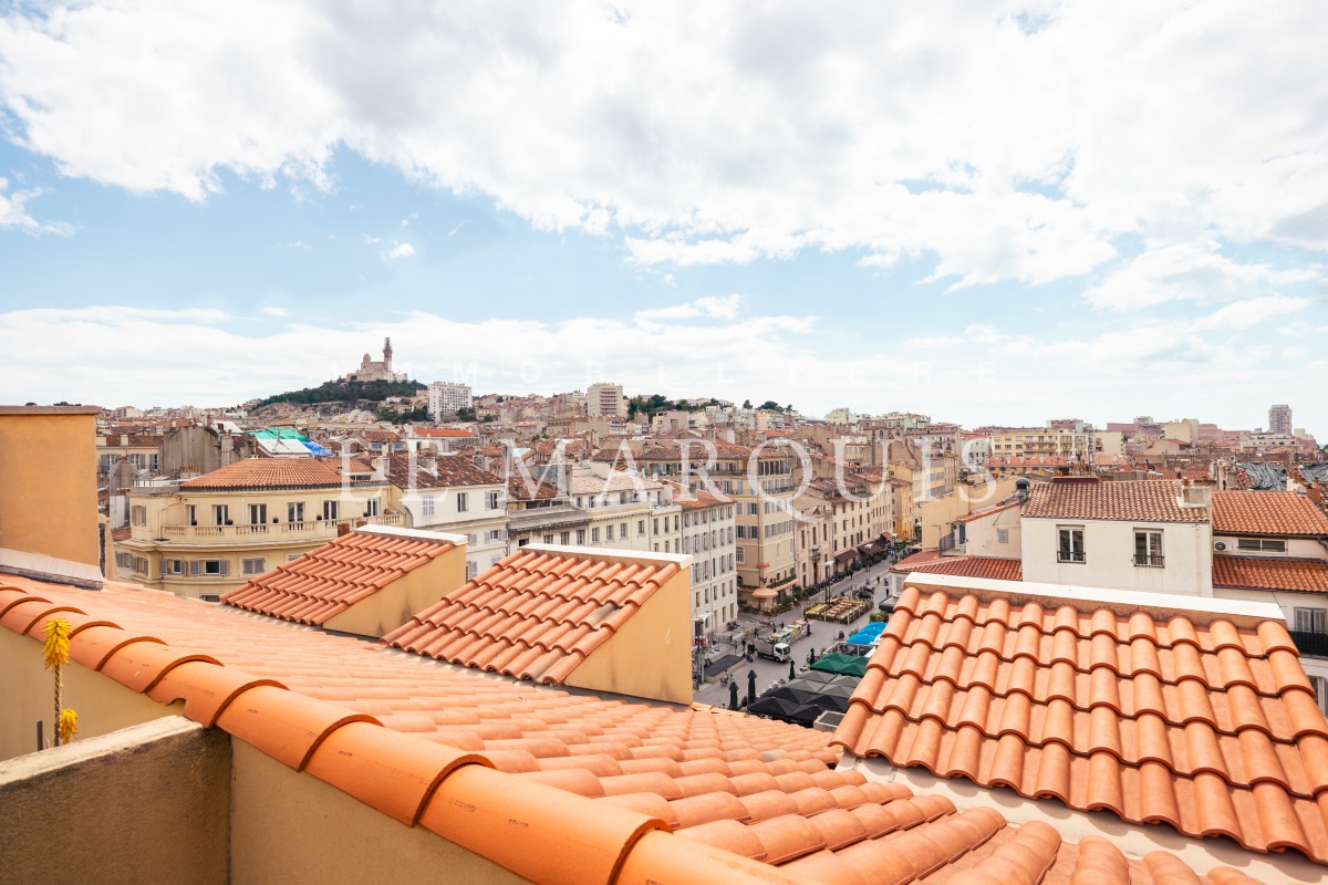 Très belle vue jusqu'à Notre-Dame de la Garde