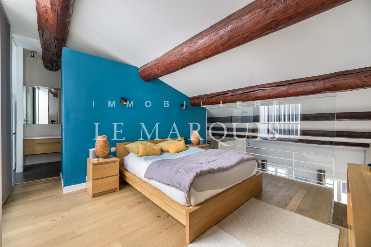 Chambre au calme, avec rangements