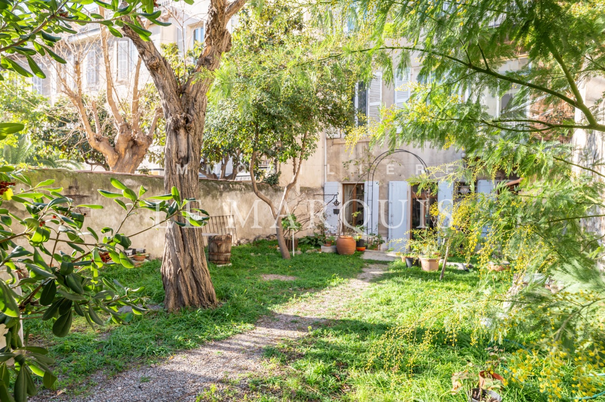 Agréable jardin de 150 m2 à l'abri des regards