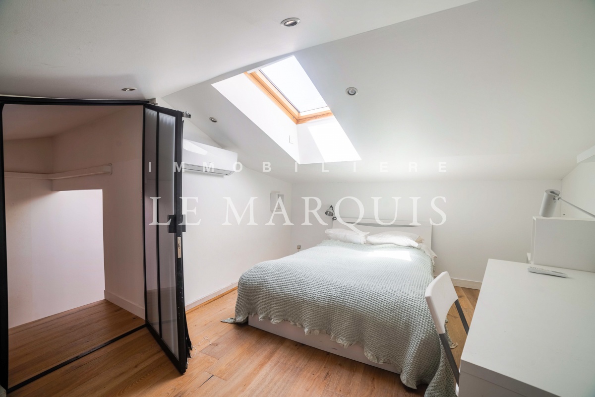Chambre au calme avec rangements
