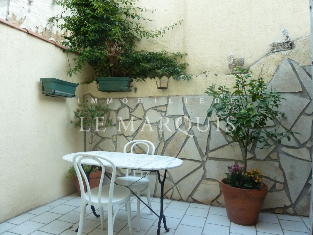 Petit patio au calme sur la cuisine