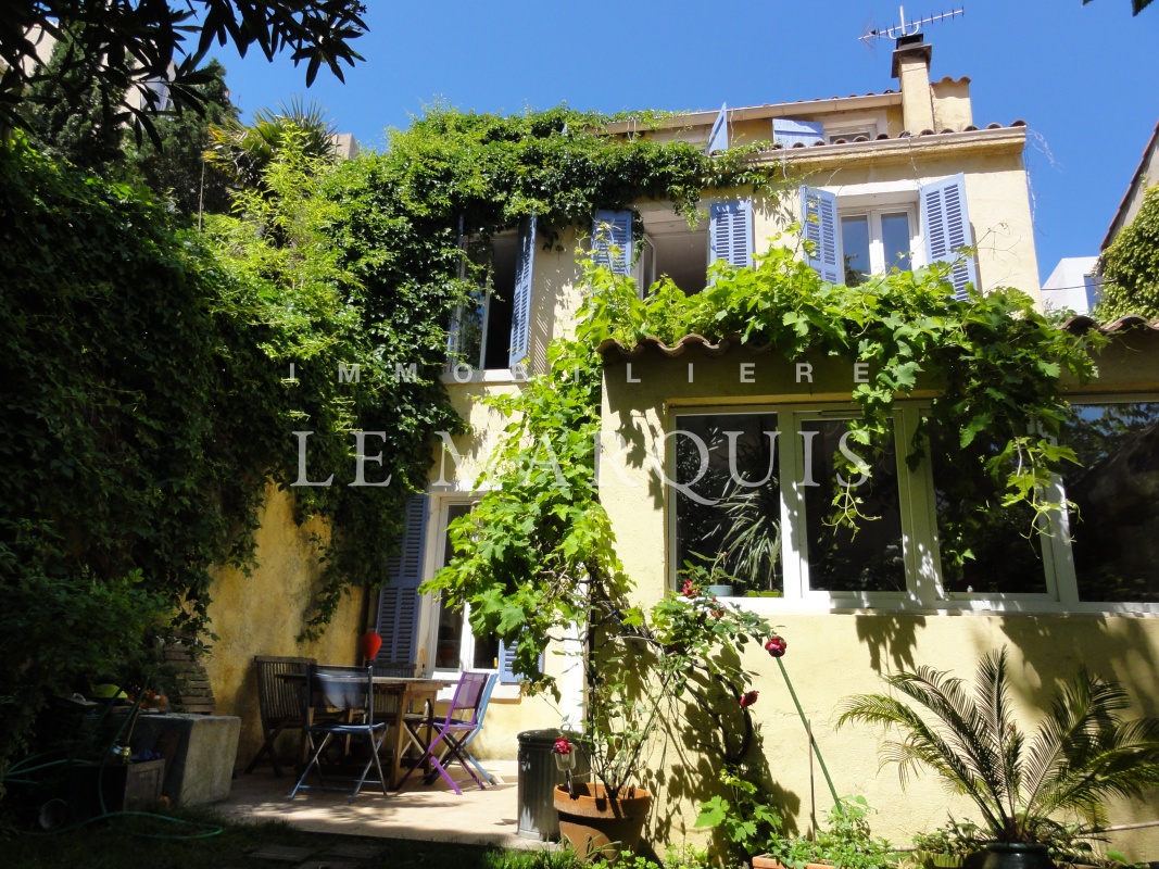 Charmante maison de ville avec jardin