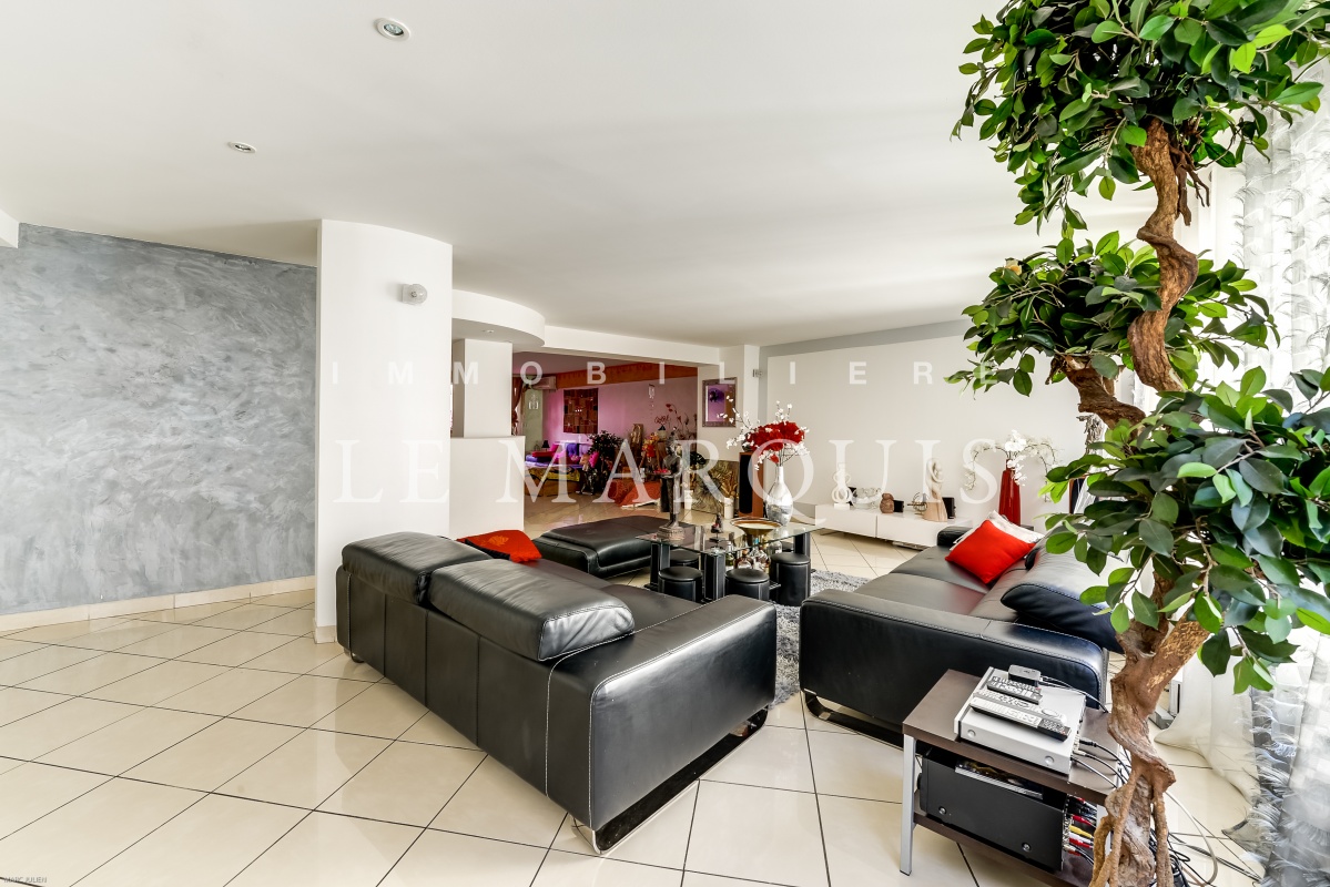 Salon convivial
