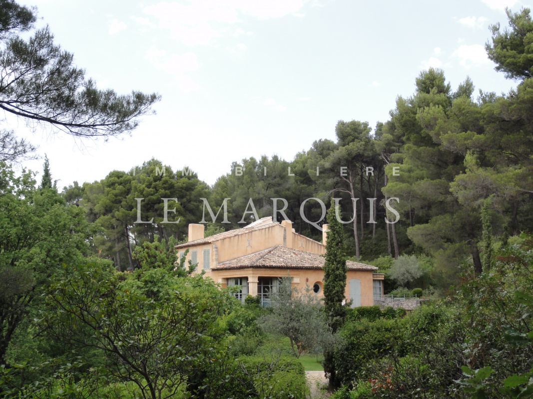 Bastide du XVIIIe sur les hauteurs d'Aix