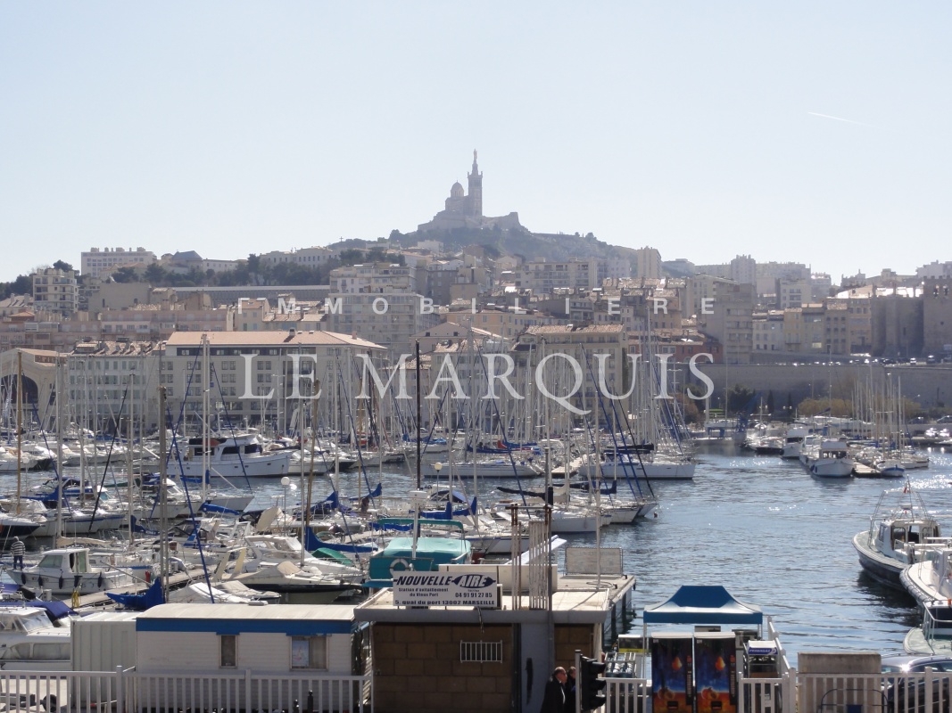 Vue du Vieux-Port du balcon